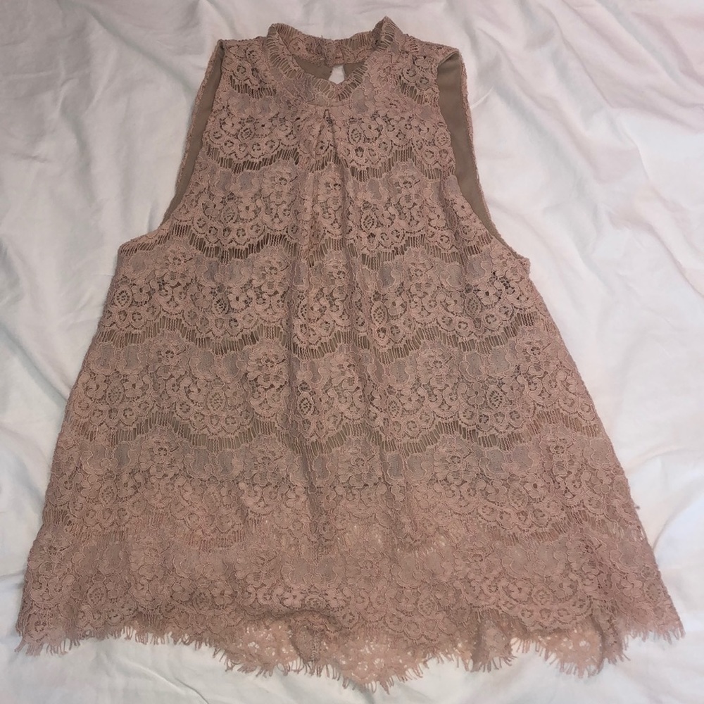 Women’s Lacey pink top